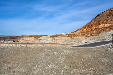 998 E Tomahawk Dr #513, Washington, UT 84780