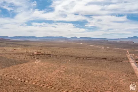 Undisclosed, Hurricane, UT 84737 photo 8