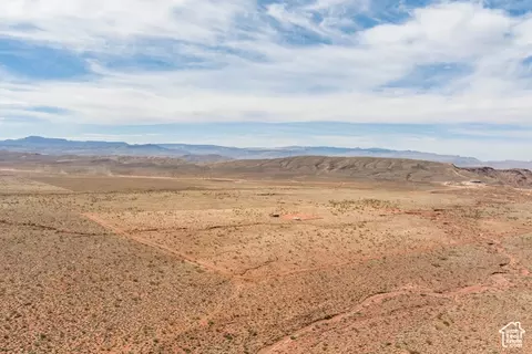 Undisclosed, Hurricane, UT 84737 photo 10