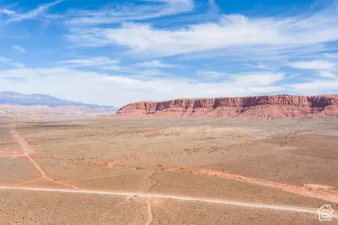 Undisclosed, Hurricane, UT 84737 photo 13
