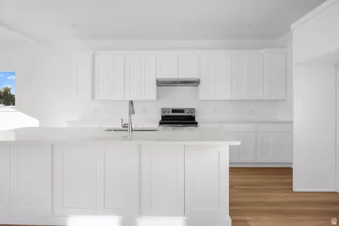 Kitchen - 1446 W 600 N #HILDAL, Mapleton, UT 84664 photo 2 of 2