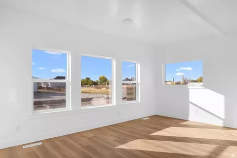 Living - 1446 W 600 N #HILDAL, Mapleton, UT 84664 photo 1 of 3