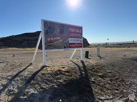 150 N Aria Blvd E, Wendover, UT 84083 photo 2