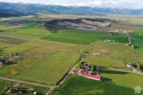 5 N Gravel Pit Rd E, Mount Pleasant, UT 84647