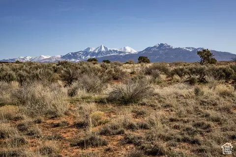 117 Flat Iron Mesa Rd #46, Moab, UT 84532