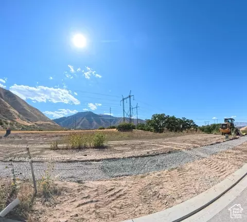 251 E Mapleton Estates Dr S #90, Mapleton, UT 84664