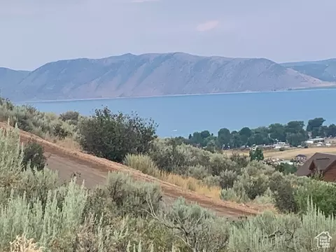 2415 S Valley View Dr #34, Garden City, UT 84028