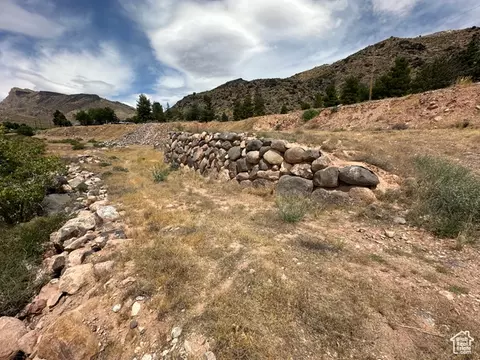 Undisclosed, Toquerville, UT 84774 photo 12