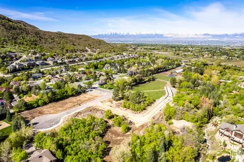 3787 E Quail Hill Ln S #105, Sandy, UT 84092 photo 17