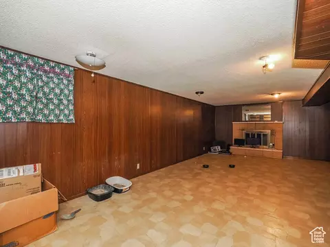 Living - 2015 W 4225 S, Roy, UT 84067 photo 5 of 6