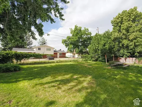 Exterior - 2015 W 4225 S, Roy, UT 84067 photo 4 of 5