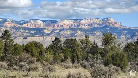 Undisclosed, Tropic, UT 84776 photo 2