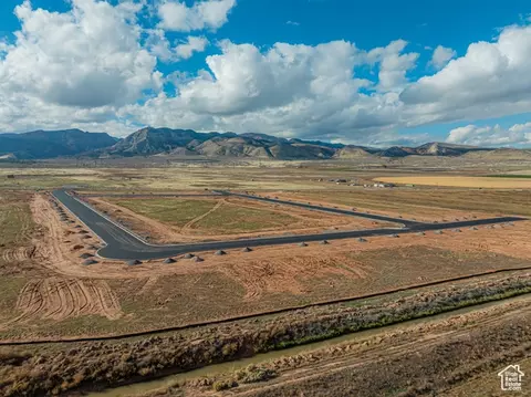 Undisclosed, Sigurd, UT 84657 photo 10