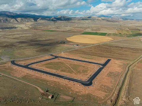 Undisclosed, Sigurd, UT 84657 photo 7