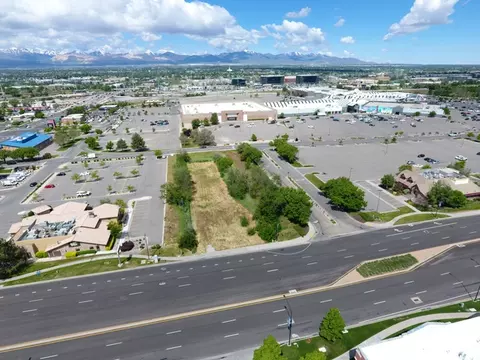 10510 S State St, Sandy, UT 84070 photo 3