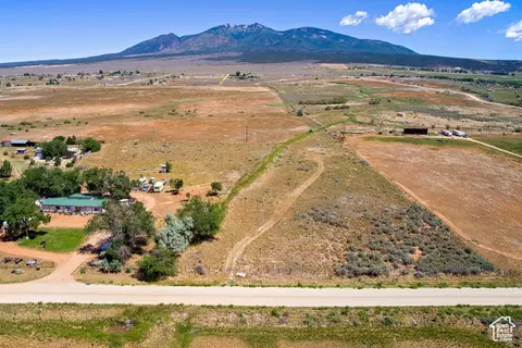 201 S La Sal Rd, La Sal, UT 84530