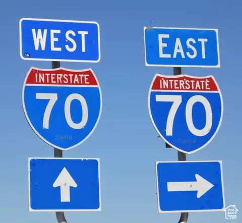 Interstate Hwy I-70, Thompson, UT 84540 photo 3