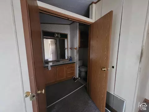 Bath - 1663 E Airport Rd, Manila, UT 84046 photo 1 of 5