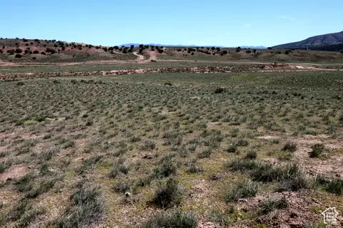 9373 W Lakeside Cir S #16, Levan, UT 84639 photo 10