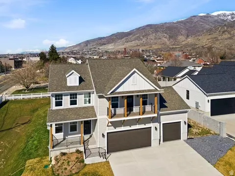 626 W Cottle Ln, Farmington, UT 84025