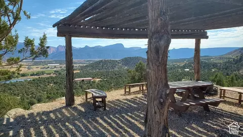 Undisclosed, New Harmony, UT 84757 photo 33
