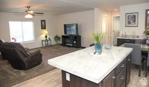 20 Kings Ct, Logan, UT 84321 photo 10