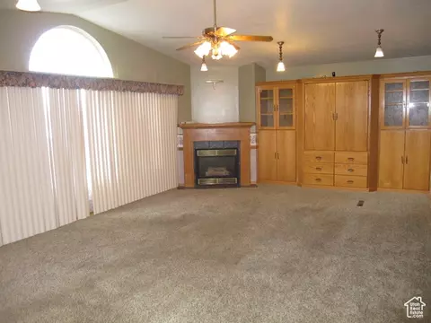 Living - 236 E 300 N, Smithfield, UT 84335 photo 1 of 6