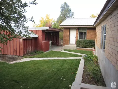 Exterior - 236 E 300 N, Smithfield, UT 84335 photo 6 of 12