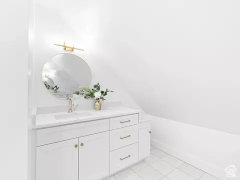 Bath - 150 N 750 E, Orem, UT 84097 photo 9 of 13