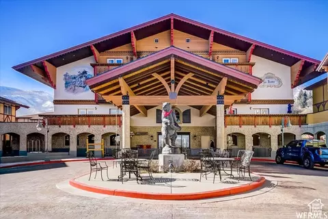 784 W Resort Dr #206, Midway, UT 84049