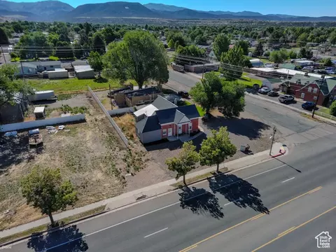 View/Area - 410 N Main St, Beaver, UT 84713 photo 2 of 11