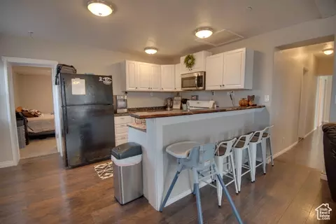 Kitchen - 410 N Main St, Beaver, UT 84713 photo 1 of 2