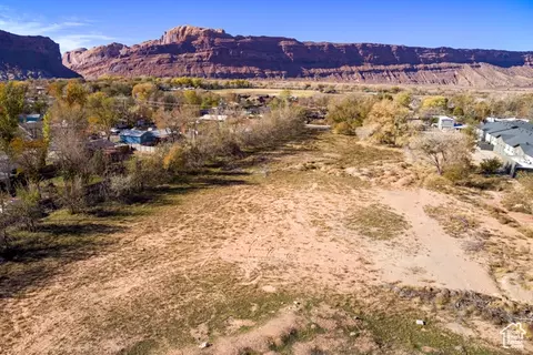 911 N Main St, Moab, UT 84532 photo 11