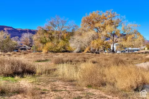 911 N Main St, Moab, UT 84532 photo 18