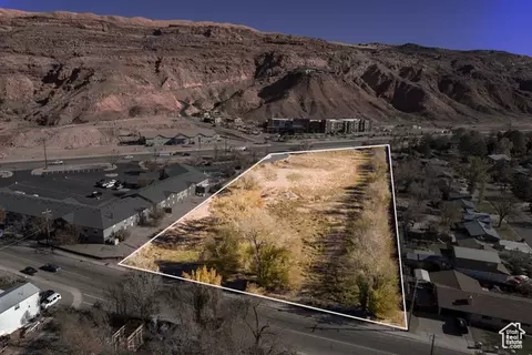 911 N Main St, Moab, UT 84532 photo 7