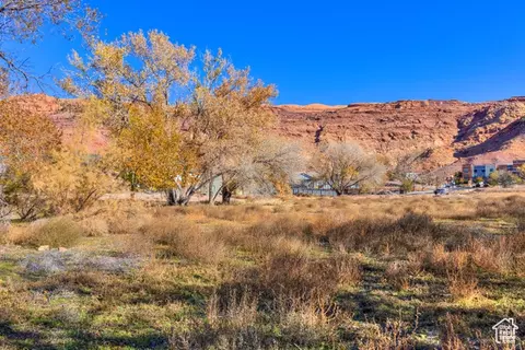 911 N Main St, Moab, UT 84532 photo 19