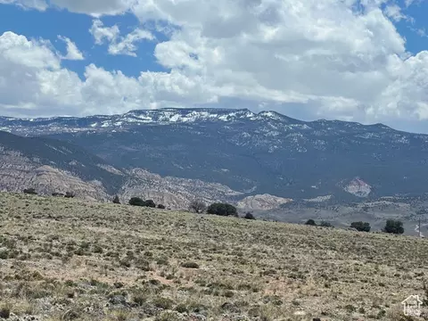100 N Sunglow Campground Rd E, Bicknell, UT 84715 photo 10