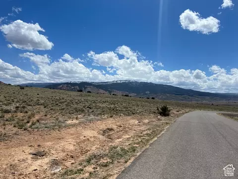 100 N Sunglow Campground Rd E, Bicknell, UT 84715 photo 8