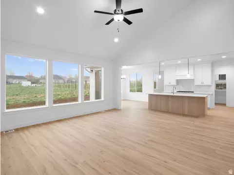 Living - 1203 N 290 E #66, Salem, UT 84653 photo 1 of 1