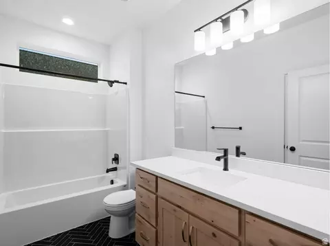 Bath - 1203 N 290 E #66, Salem, UT 84653 photo 2 of 2
