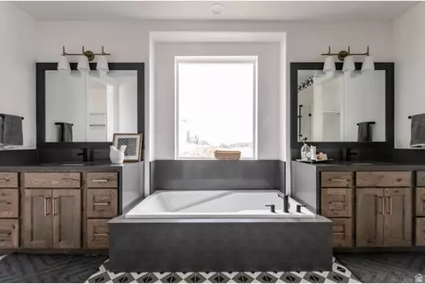 Bath - 1176 N 250 E #71, Salem, UT 84653 photo 1 of 1