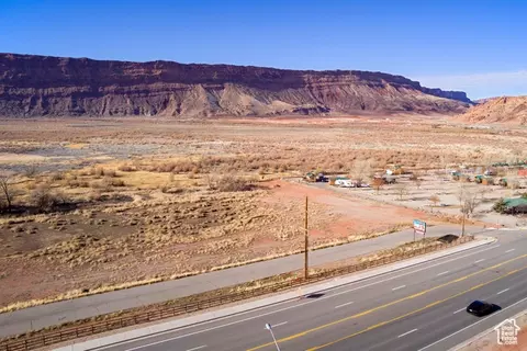 1691 N Riverview Dr, Moab, UT 84532 photo 7