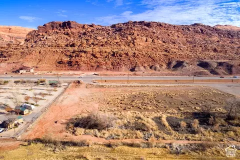 1691 N Riverview Dr, Moab, UT 84532 photo 10