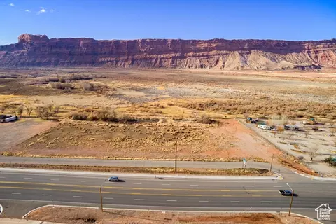 1691 N Riverview Dr, Moab, UT 84532 photo 3