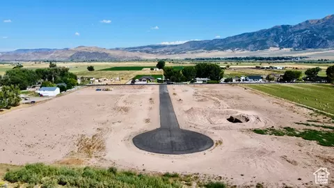 7 W 725 N #7, Central Valley, UT 84754