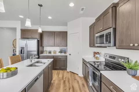 Kitchen - 155 E 360 E #10B, Fillmore, UT 84631 photo 5 of 5