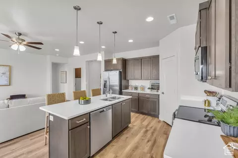 Kitchen - 155 E 360 E #10B, Fillmore, UT 84631 photo 4 of 5