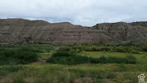 325 E 400 S #2, Duchesne, UT 84021