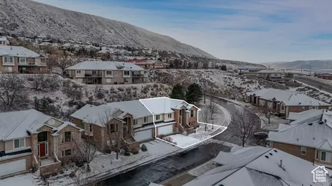 View/Area - 308 E Brayden Way, Draper, UT 84020 photo 1 of 3