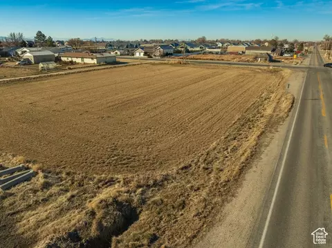 W 5500 S, Hooper, UT 84315 photo 6